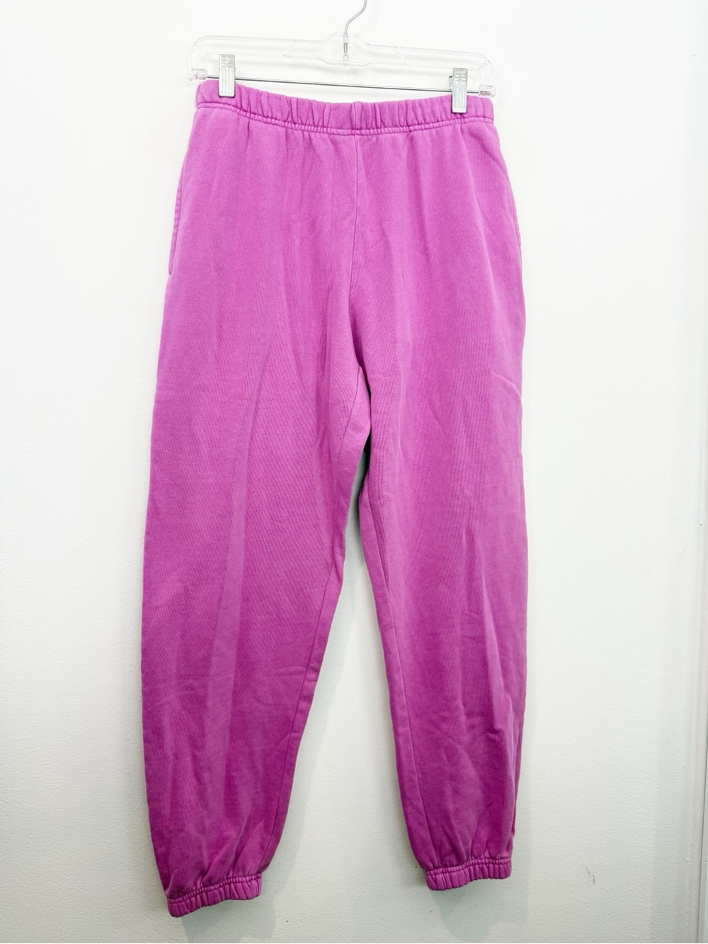 Wildfox Emmy Easy Sweat Pants Radiant Orchid Size Medium NWT